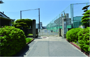 市立中部中学校